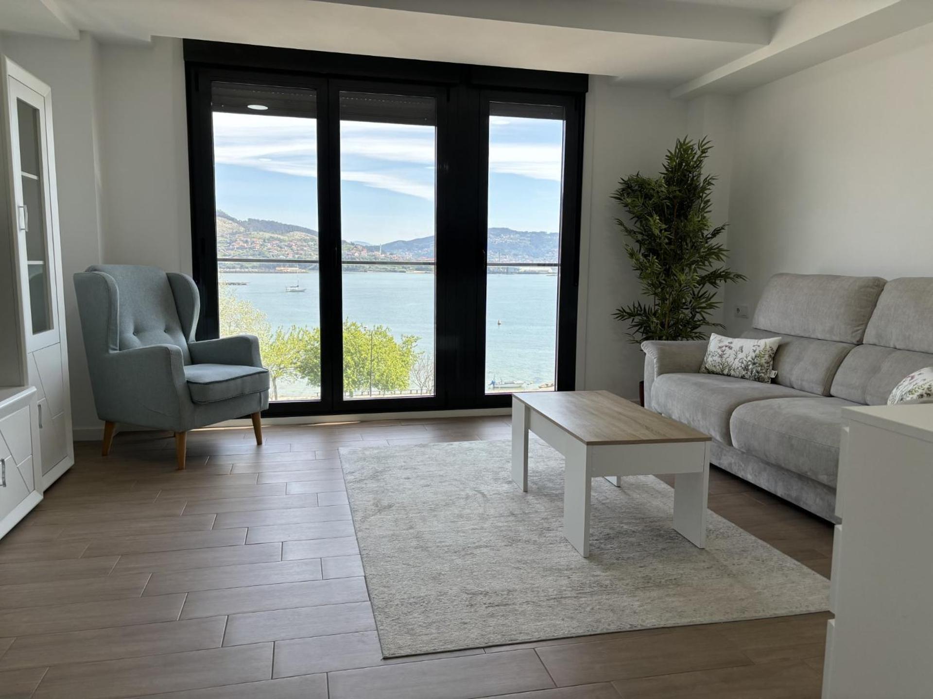 apartamento a estrenar vistas al mar, céntrico Moaña Exterior foto